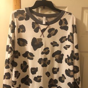 HoneyMe weekender top